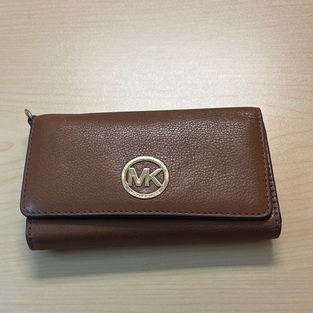 Michael Kors Leather Wallet with Gold Logo